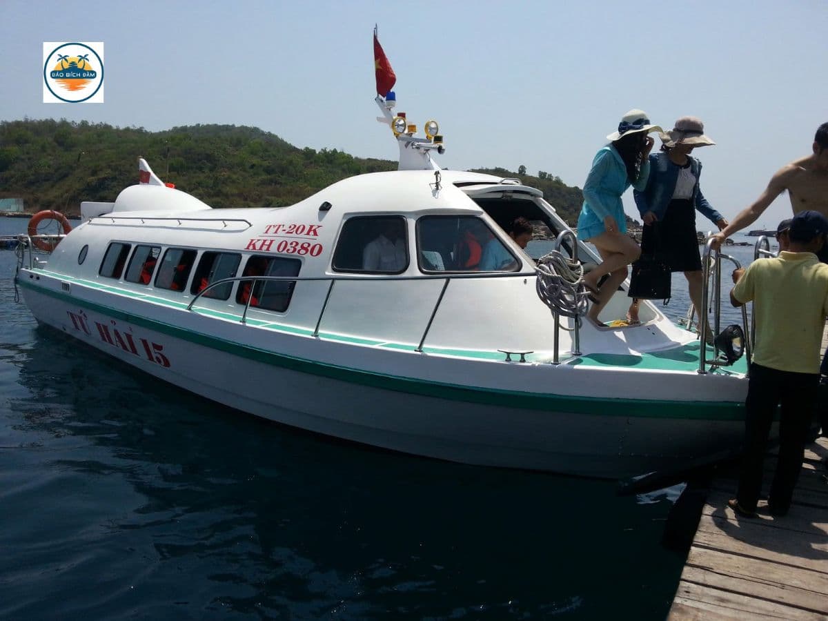 vé cano bus đảo bích đầm nha trang