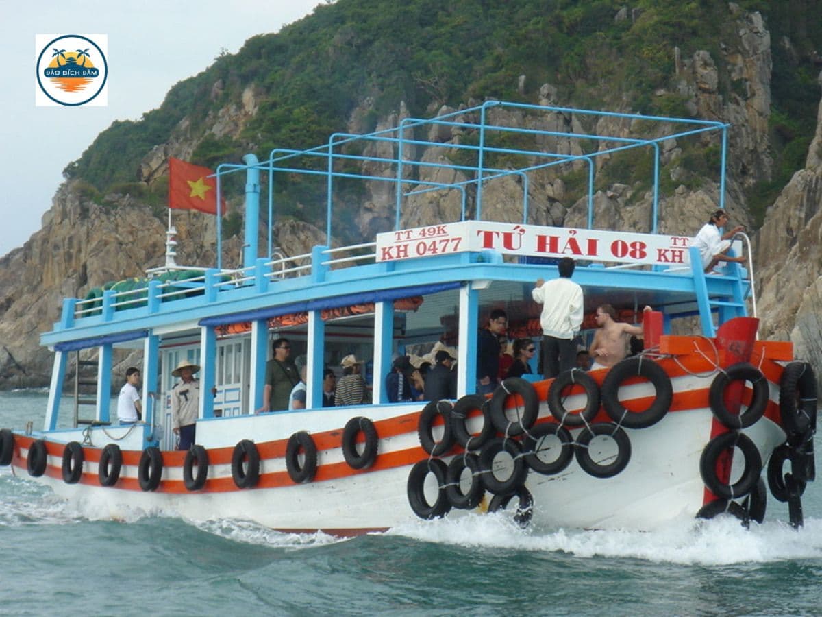 Thuê Tàu Riêng